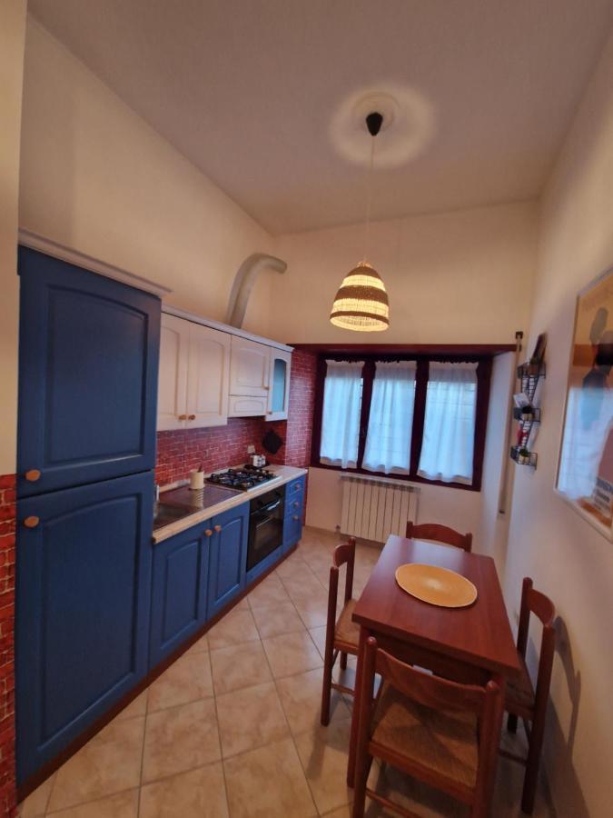 At Monica's In - Stazione Labaro Appartement *